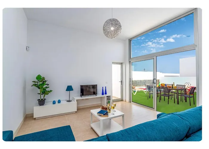 Yucca Mar Villa *